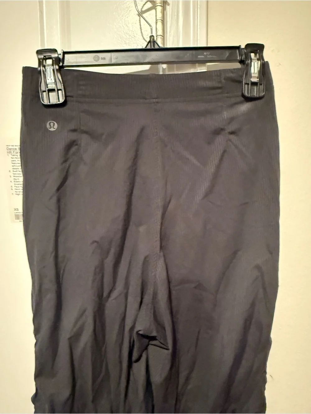 NWT Lululemon Dance studio slim fit HR flared pant size XS
